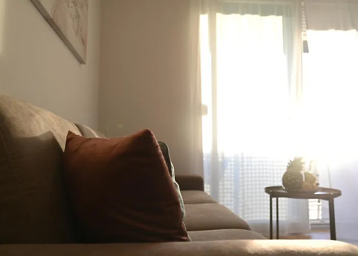 公寓 Lovre 扎达尔